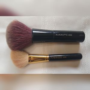 MAC MAKEUP BRUSHES 129SE & 168SE Powder/Blush